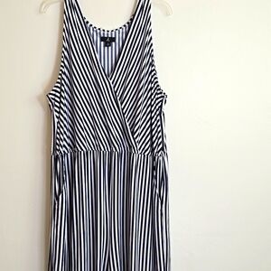 J by Jason Wu 2X plus navy & white jumpsuit pockets wide leg